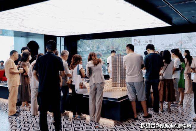 -地址-最新房价户型图-小区环境-楼盘详情-交房时间-周边配套-售楼处电话凯发K8登录华润外滩瑞府首页网站-华润外滩瑞府售楼处电话-最新详情-绿化率(图25)